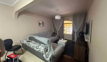 sobrado B. Assunção R$990.000,00