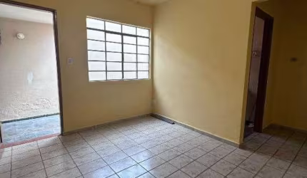 Casa para aluguel 2 quartos 1 vaga Valparaíso - Santo André - SP