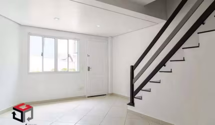 Imóvel em Condomínio Fechado à venda 3 quartos 1 suíte 2 vagas Jardim Oriental - São Paulo - SP