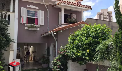 Casa de 218m² localizada no Bairro Cambuci em São Paulo - SP