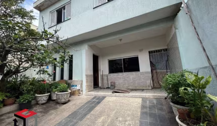 Sobrado à venda 3 quartos 3 vagas Independência - São Bernardo do Campo - SP