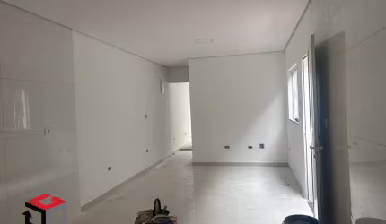 Sobrado à venda 3 quartos 4 vagas Assis Brasil - Mauá - SP