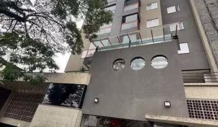 Apto semi mobiliado com varanda Gourmet, 2 quartos 1 suíte e 2 vagas