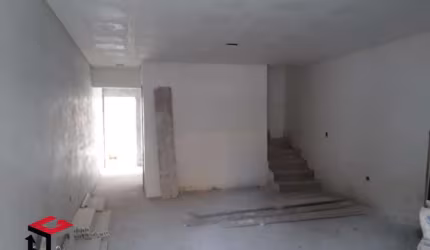 Sobrado à venda 3 quartos 1 suíte 2 vagas Pires - Santo André - SP