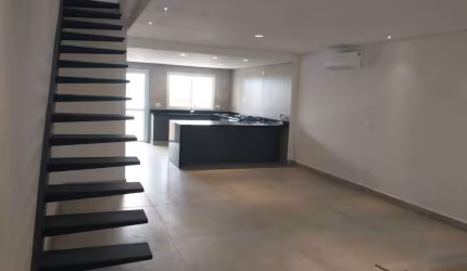 Sobrado- 220m², Monumento- São Paulo - SP