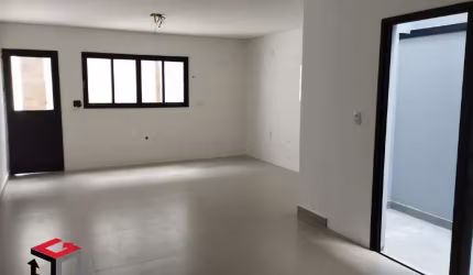 Sobrado à venda 3 quartos 3 suítes 4 vagas Nossa Senhora das Vitórias - Mauá - SP