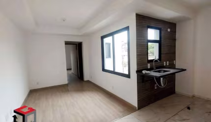 Cobertura nova, pronta pra morar