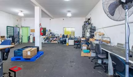 Galpão Comercial na Vila Ipojuca 600m2
