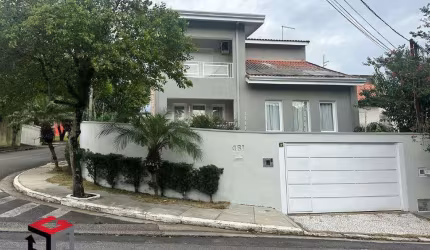 Sobrado à venda 3 quartos 3 suítes 5 vagas Independência - São Bernardo do Campo - SP