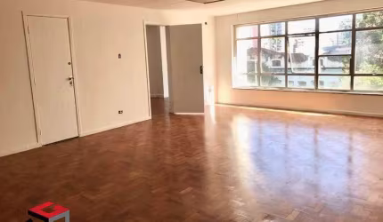 Conj. Comercial à venda Liberdade - São Paulo - SP