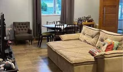 Sobrado à venda 4 quartos 3 vagas Centro - Diadema - SP