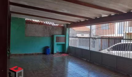 Sobrado à venda 3 quartos 1 suíte 4 vagas Scarpelli - Santo André - SP