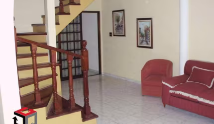 Sobrado à venda 3 quartos 2 suítes 3 vagas Nova Petrópolis - São Bernardo do Campo - SP