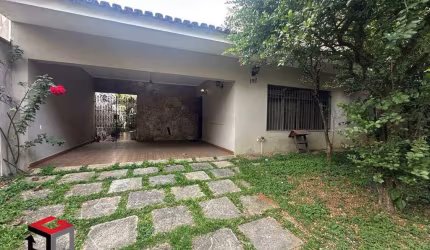 Casa à venda 3 quartos 3 suítes 3 vagas Jardim - Santo André - SP