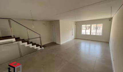 Sobrado de 250m² no Nova Petrópolis em SBC - SP