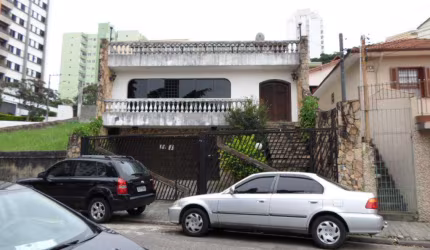 Sobrado à venda 4 quartos 2 suítes 4 vagas Boa Vista - Santo André - SP