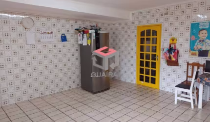 Sobrado à venda 4 quartos 1 suíte 3 vagas Camilópolis - Santo André - SP
