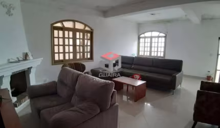 Sobrado à venda 3 quartos 3 suítes 3 vagas Nova Petrópolis - São Bernardo do Campo - SP