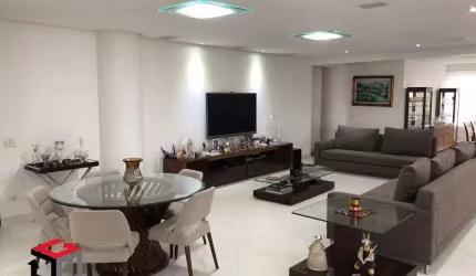 Lindo apto muito bem distrubuído com 4 vagas, lazer completo e com assinatura de Jorge Bomfim!