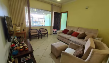 Excelente casa térrea totalmente reformada