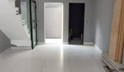 Sobrado à venda 2 quartos 2 suítes 2 vagas Santo Alberto - Santo André - SP