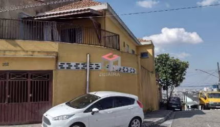 Sobrado com 169 m² localizado no bairro Centro de Diadema.