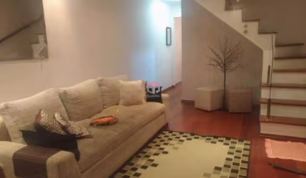 Sobrado à venda 3 quartos 1 suíte 6 vagas Rudge Ramos - São Bernardo do Campo - SP