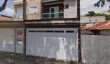 Sobrado amplo com 300m² localizado na Vila Marina em Santo André/SP.