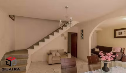 Sobrado 124 m²Localizado No Bairro Stella Santo André - SP