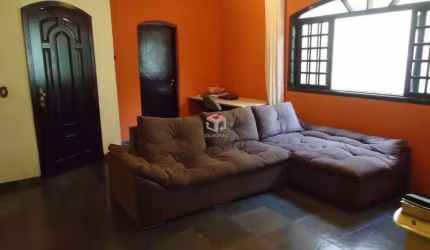 Sobrado a venda no Bairro Dos Casa com 1 sala e 1 salão comercial - São Bernardo do Campo - SP
