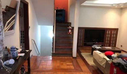 LINDA CASA ASSOBRADADA Vila Bastos