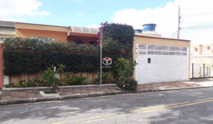 Sobrado à venda 2 quartos 1 suíte 2 vagas Das Nações - Santo André - SP