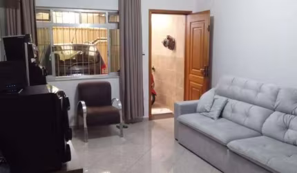 Sobrado à venda 4 quartos 1 suíte 1 vaga Rudge Ramos - São Bernardo do Campo - SP