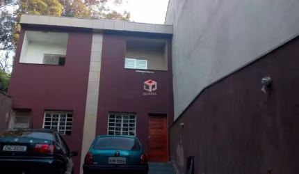 Sobrado com 110 m² localizado no Bairro Las Vegas em Santo André - SP.