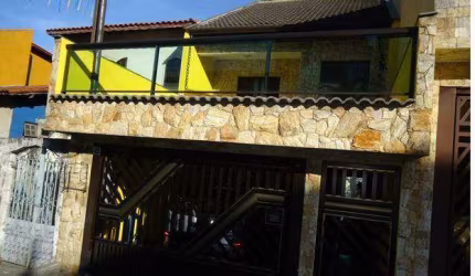 Sobrado 350 m² localizado no bairro Gerassi Santo André - SP.