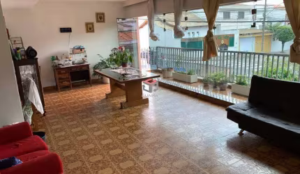 Sobrado à venda 4 quartos 2 suítes 5 vagas Bela Vista - Santo André - SP