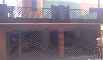 Sobrado de 155m² / Bairro Valparaíso em Santo André - SP