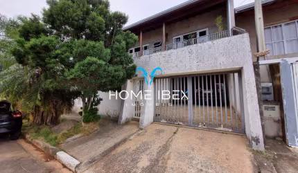 Casa à venda em Campinas, Parque Jambeiro, com 3 quartos, com null m²