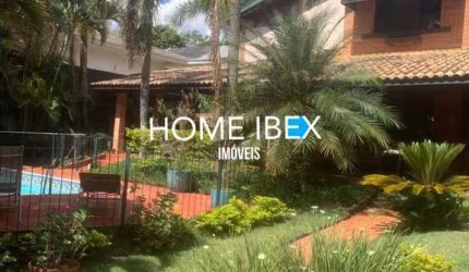Casa à venda em Valinhos, Chácaras Alpina, com 3 quartos, com null m²