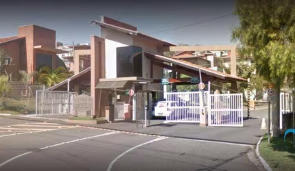 Sobrado à venda em Valinhos, Roncáglia, com 3 suítes, com 253 m², MADRE MARIA VILAC