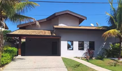 Sobrado à venda em Valinhos, Santa Cruz, com 3 suítes, com 270 m²