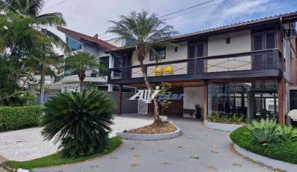 Casa com 4 dormitórios à venda por R$ 2.300.000,00 - Acapulco - Guarujá/SP