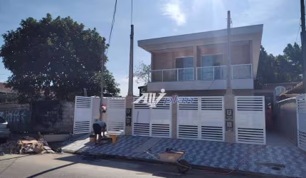 Casa Sopreposta Alta  com 2 dormitórios à venda, 75 m² por R$  - Rádio Club - Santos/SP