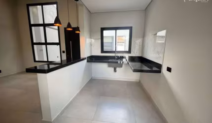 Indaiatuba - Casa a venda com 2 Dormitórios 2 Vagas de Garagem - Jardim União
