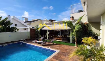 Casa com 4 dorm e piscina no Urbanova (mobiliada ou não)