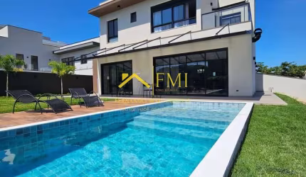 Oportunidade! Casa de 4 dorm, piscina com vista para pôr do sol (Urbanova)