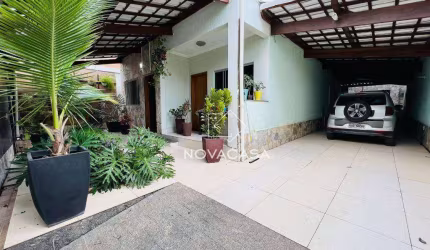 Casa com 4 dormitórios à venda, 250 m² por R$ 1.050.000 - Trevo - Belo Horizonte/MG
