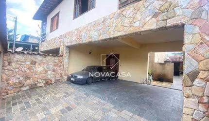 Casa com 4 dormitórios à venda, 222 m² por R$ 750.000,00 - Planalto - Belo Horizonte/MG