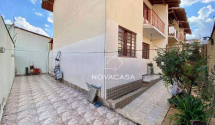 Casa com 3 dormitórios à venda, 83 m² por R$ 420.000,00 - Copacabana - Belo Horizonte/MG