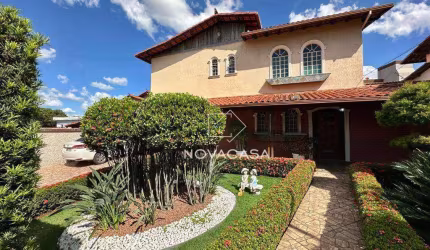 Casa com 4 dormitórios à venda, 340 m² por R$ 1.200.000,00 - Planalto - Belo Horizonte/MG